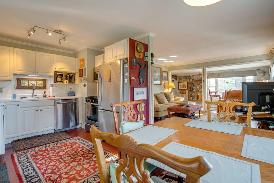 House (2 Bedrooms) | Interior