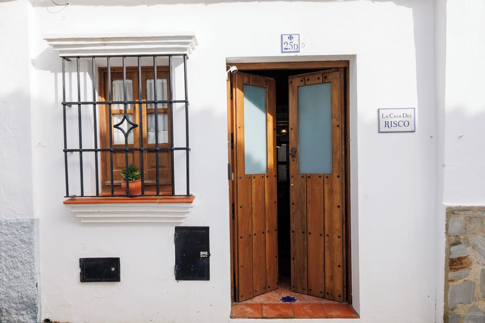 La Casa del Risco Zahara Bed and Breakfast in Zahara de la Sierra