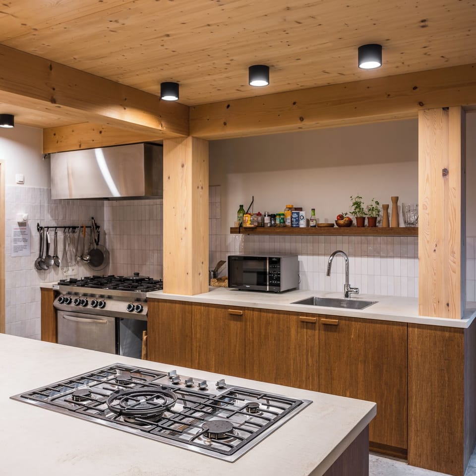Comfort Chalet, Hill View | Private kitchen