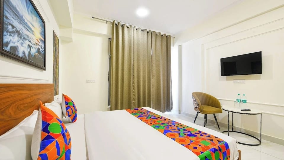 Comfort Room, City View | Free WiFi