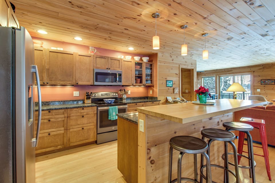 House (3 Bedrooms) | Interior