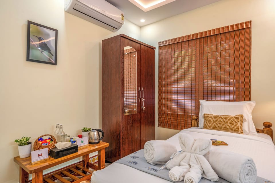Classic Double Room, Mountain View | Free WiFi