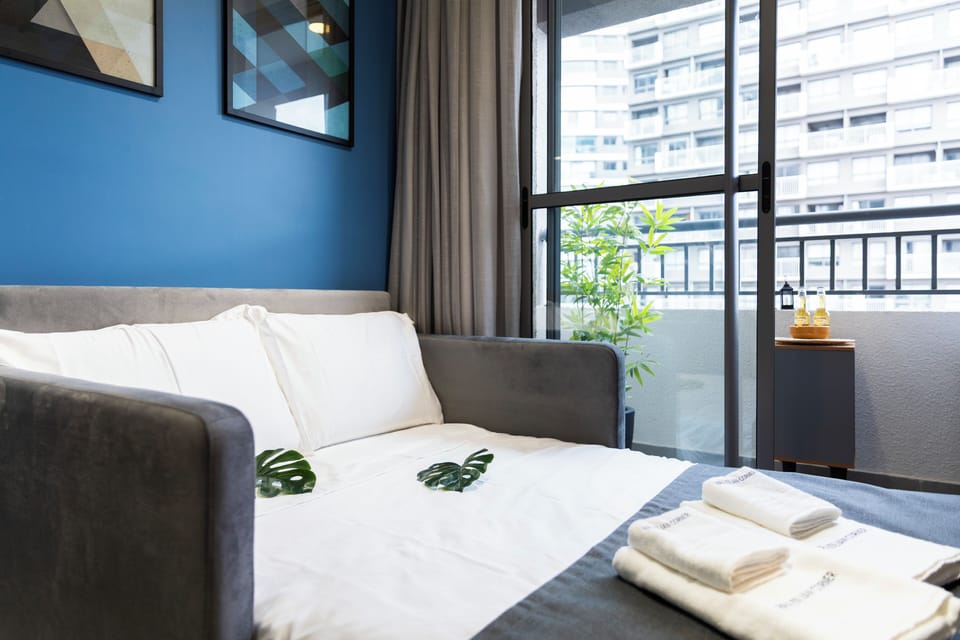 Apartment | Living area | 32-inch Smart TV with cable channels