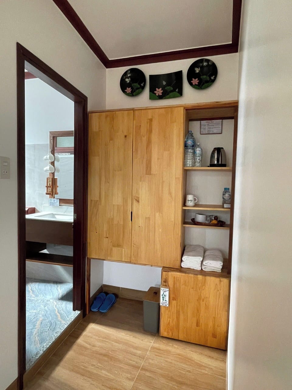 Standard Double Room | Minibar, in-room safe, desk, free WiFi