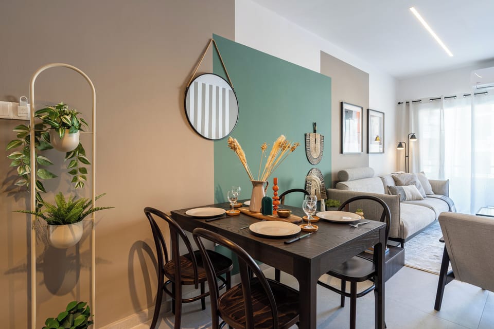 Comfort Apartment, 2 Bedrooms, Kitchen, City View | Dining room