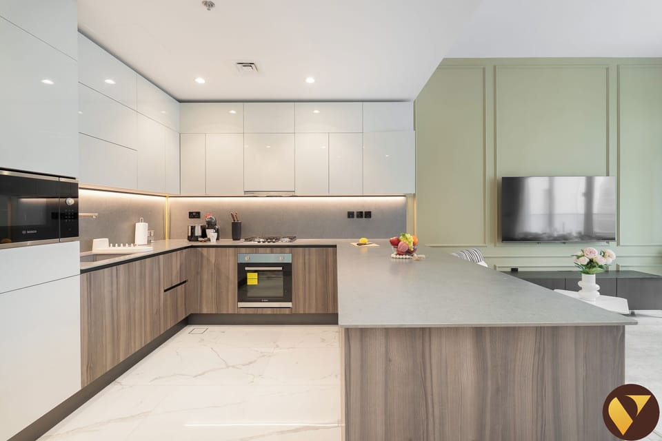Luxury Apartment, Balcony, City View | Private kitchen | Full-size fridge, microwave, oven, stovetop