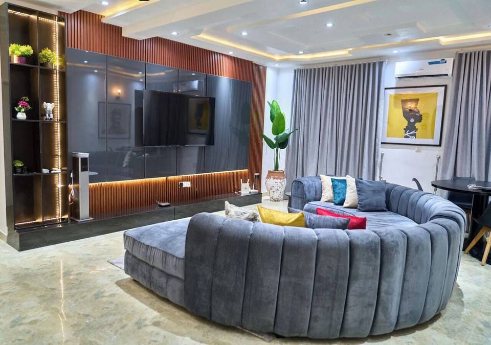 Economy Apartment, Balcony, City View | Living area