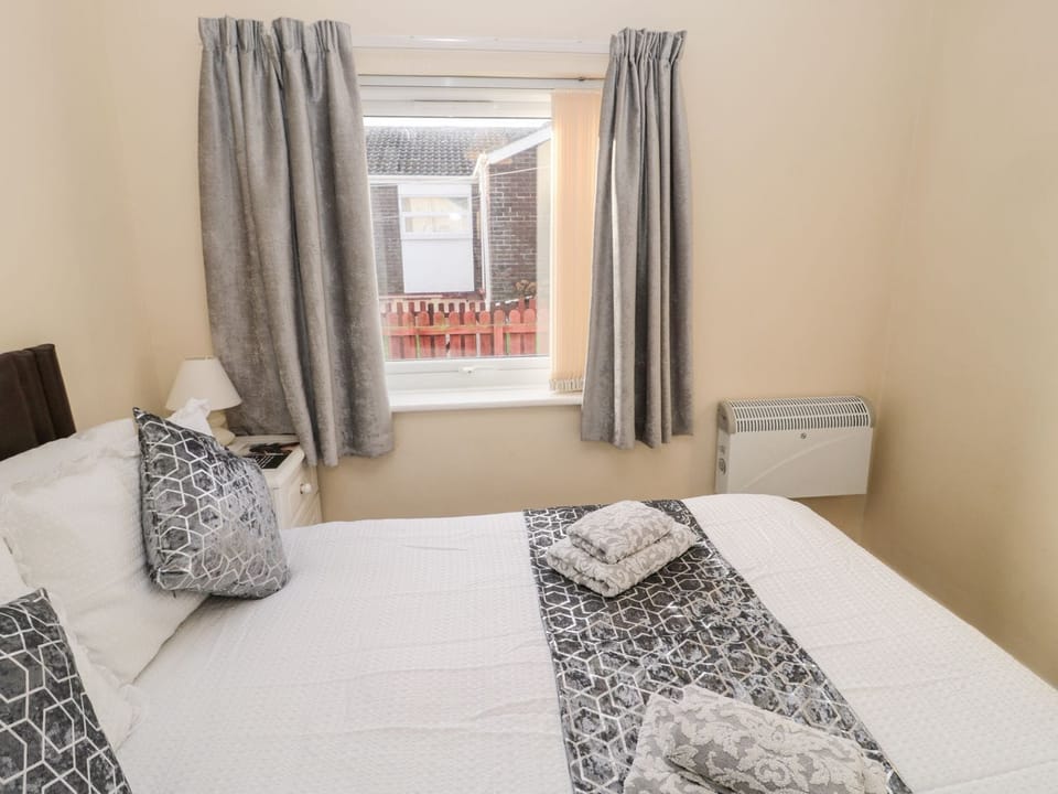 1 bedroom, individually decorated, individually furnished, free WiFi