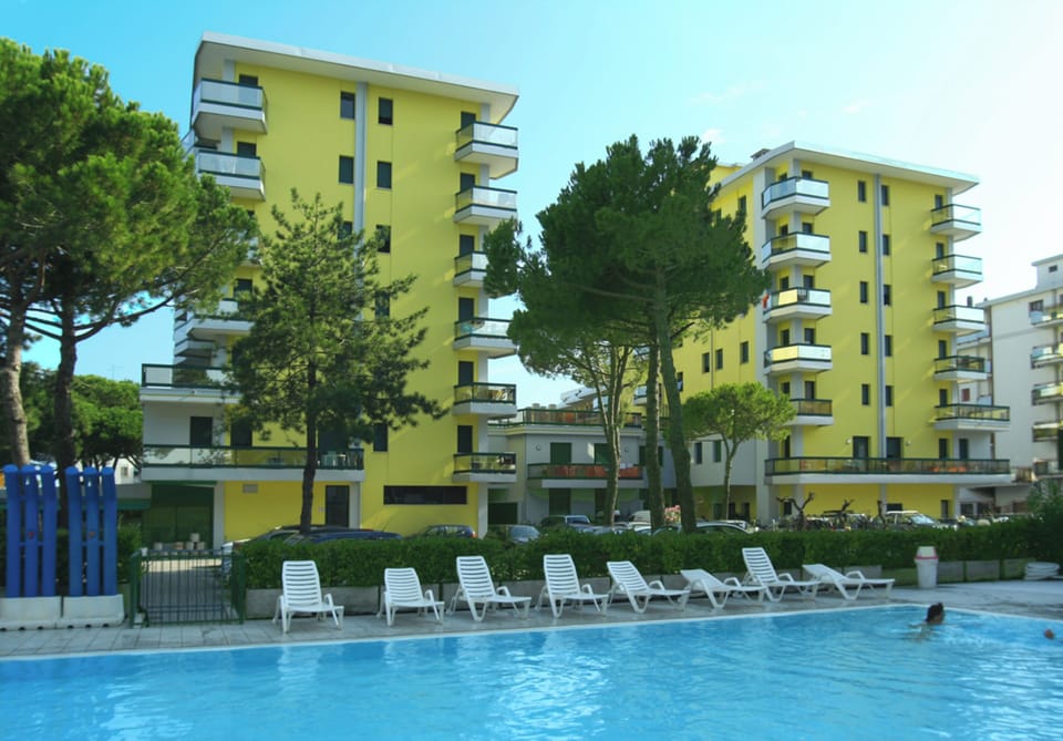 Apartment, 2 Bedrooms, Balcony, City View | Exterior