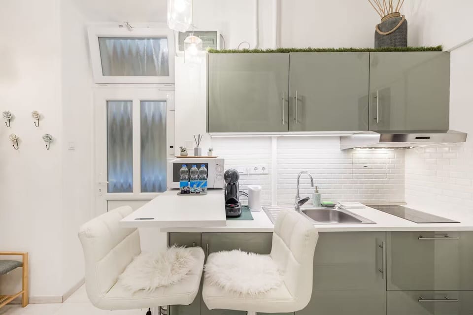 Apartment, 1 Bedroom | Private kitchen