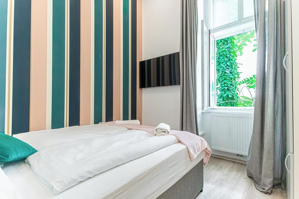 Basic Apartment | Iron/ironing board (on request), WiFi (free)
