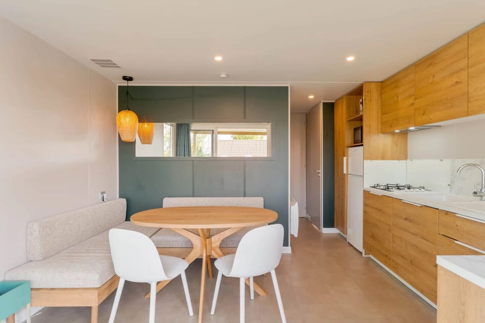 Chalet | Dining