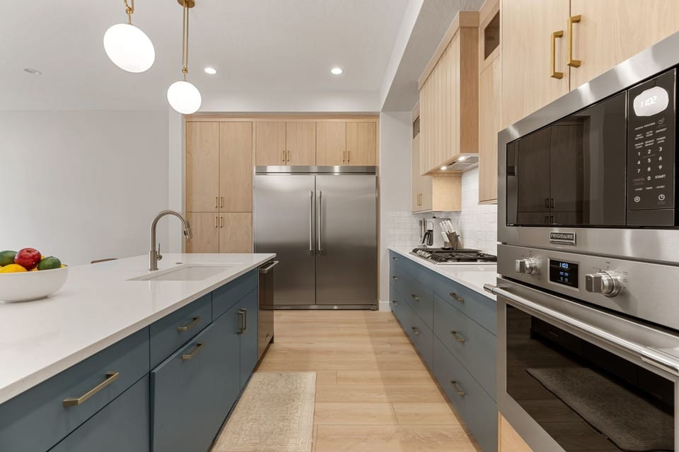 Townhome, 5 Bedrooms | Private kitchen | Coffee/tea maker, fridge, oven, toaster