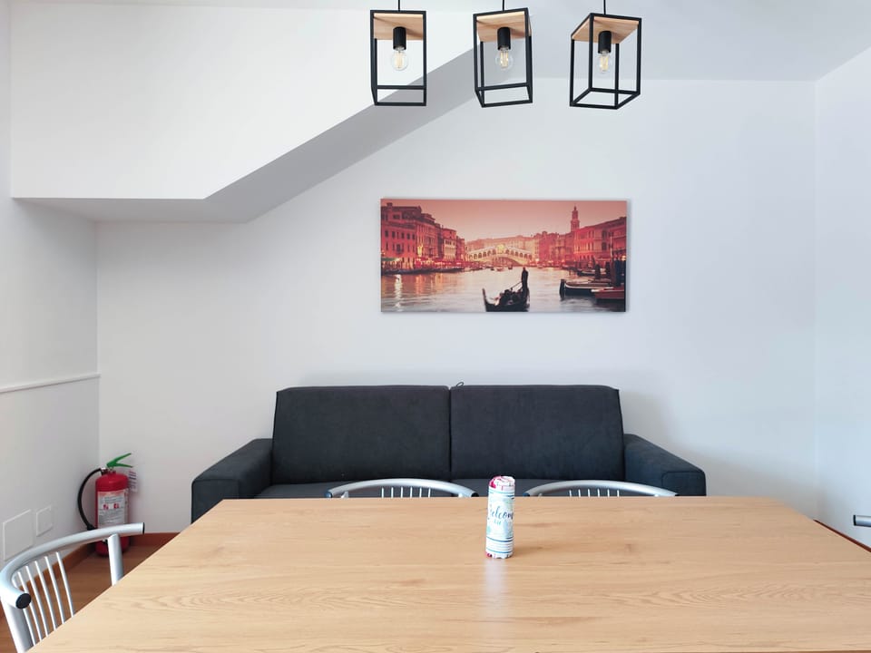 Apartment, 2 Bedrooms, City View | Living room