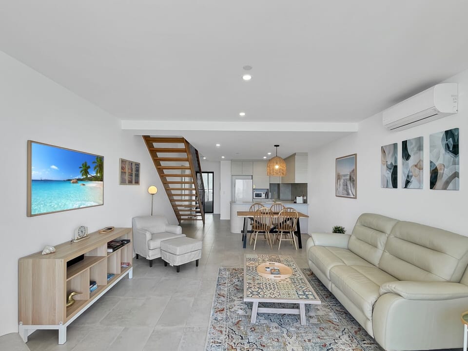 Apartment | Living room