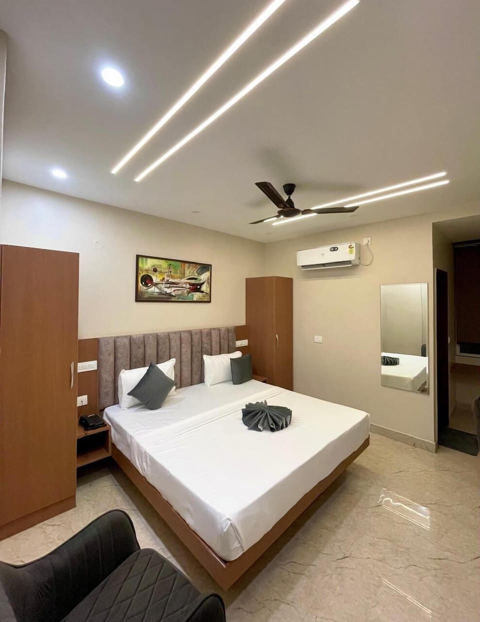 Deluxe Double Room, City View | Free WiFi