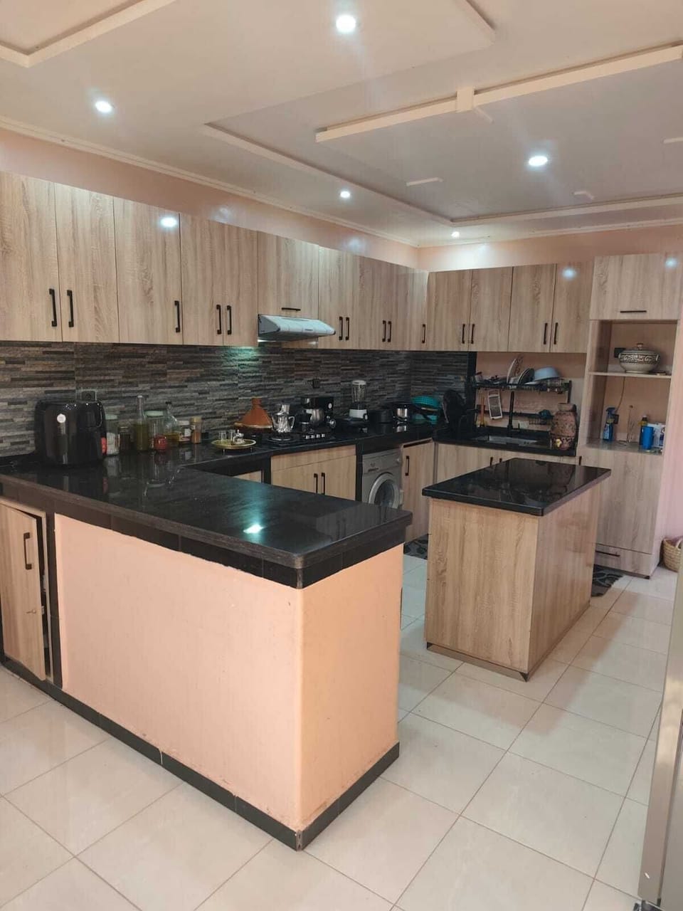 Family Apartment, Garden View | Private kitchen