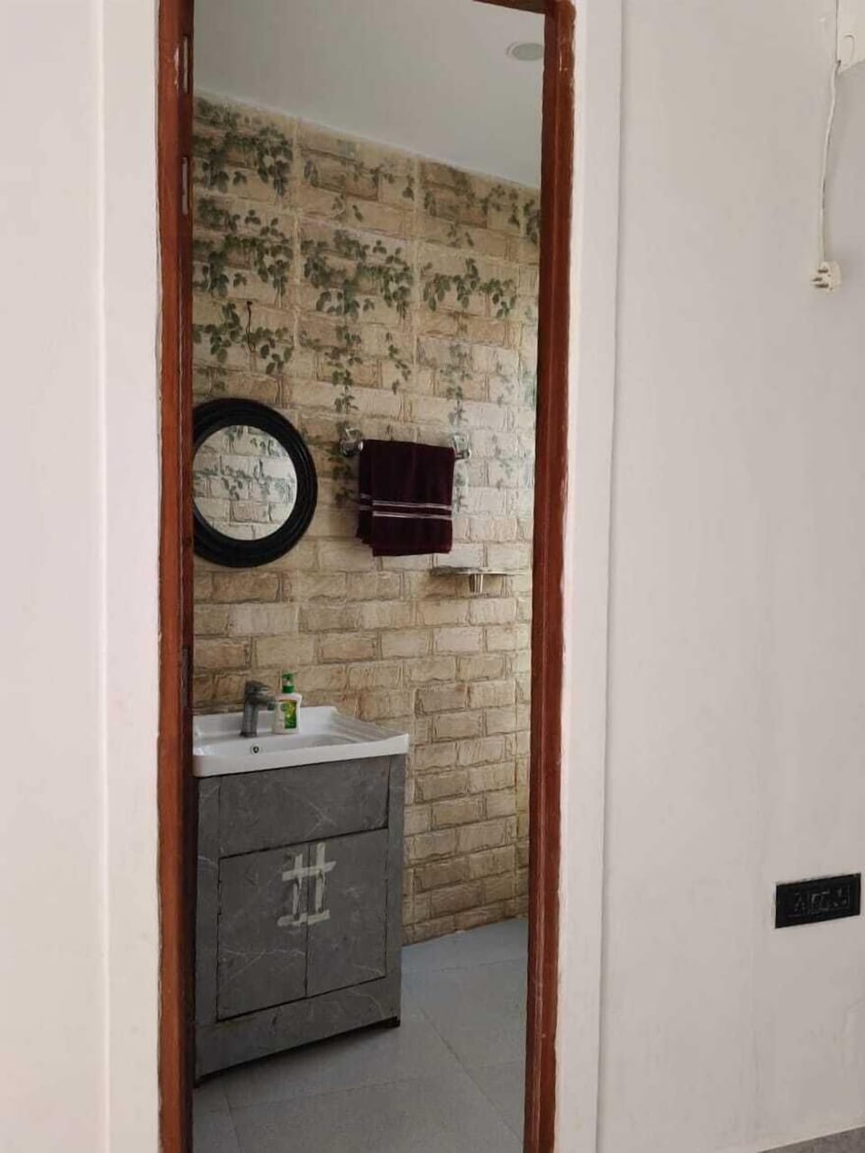 Wise One Choice Hotel in Noida