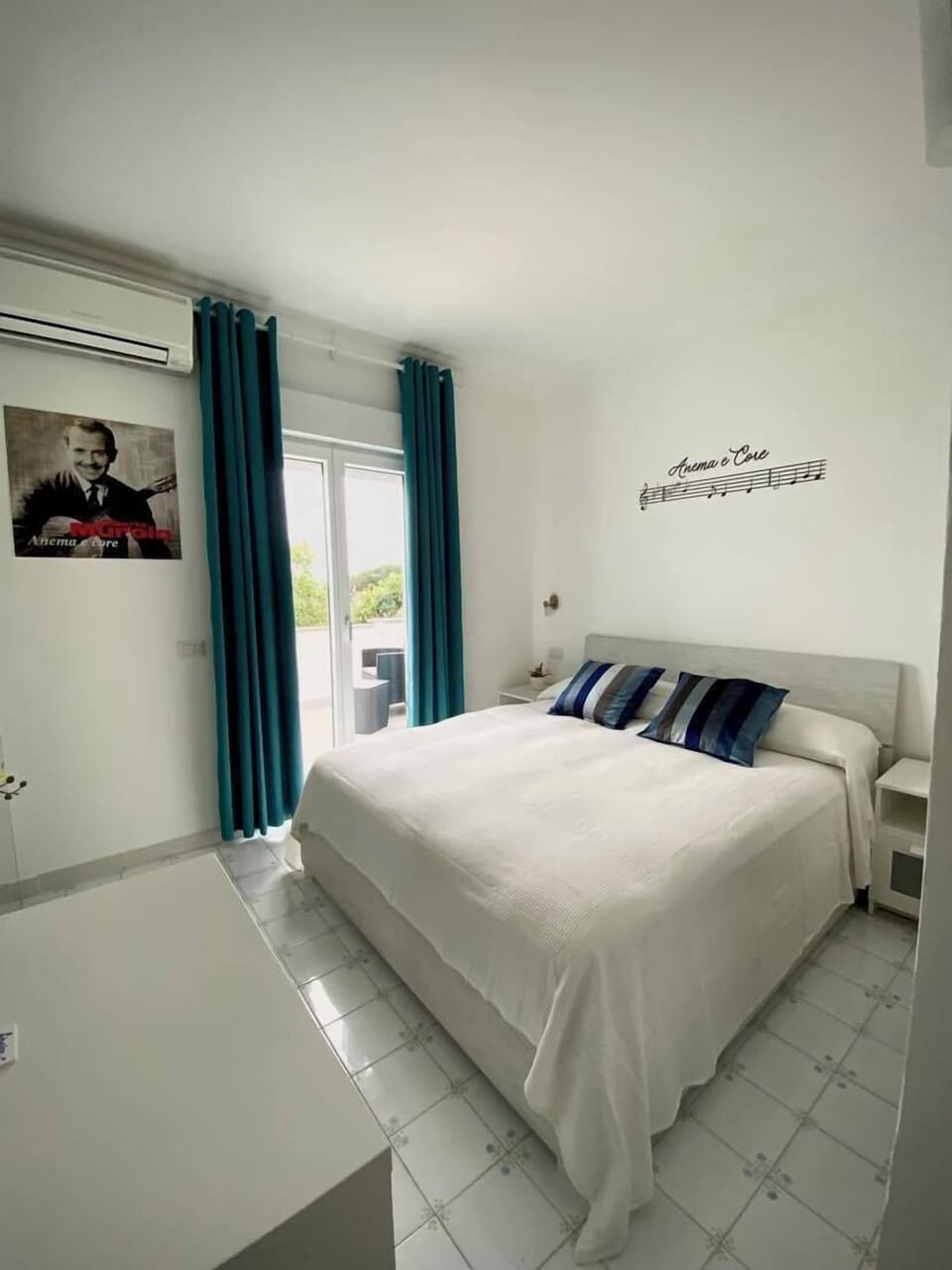 Deluxe Double Room, Balcony, Garden View | Minibar, desk, free WiFi