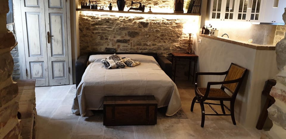 1 bedroom, iron/ironing board, bed sheets