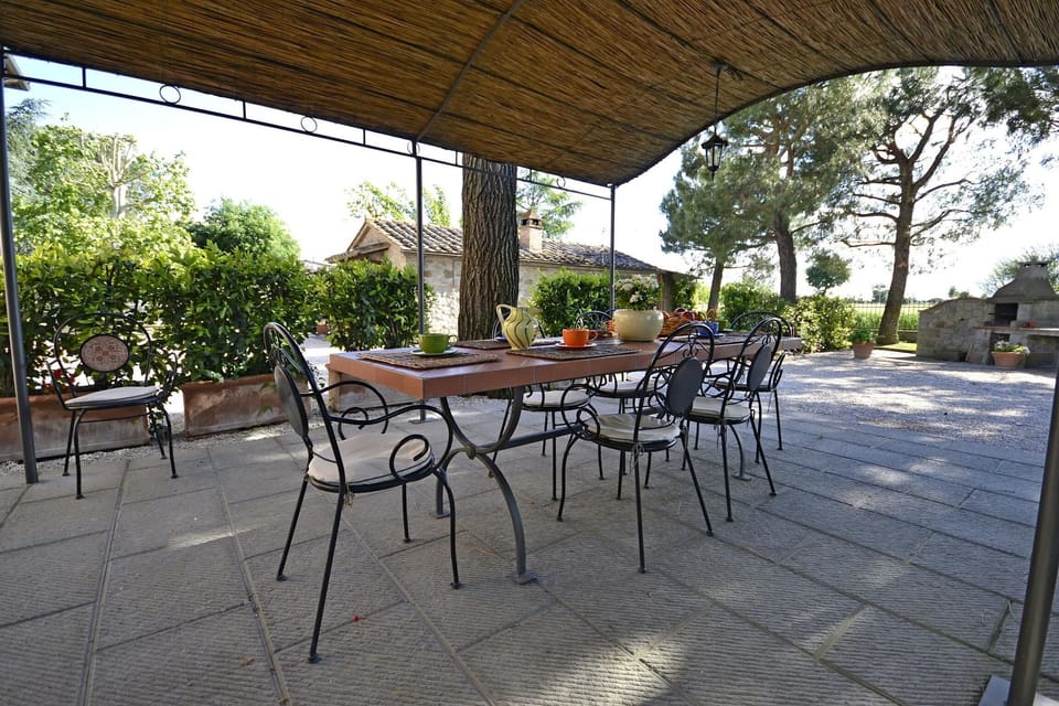Villa (4 Bedrooms) | Balcony
