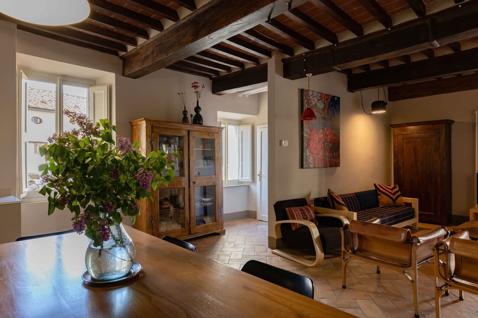 Apartment (1 Bedroom) | In-room dining