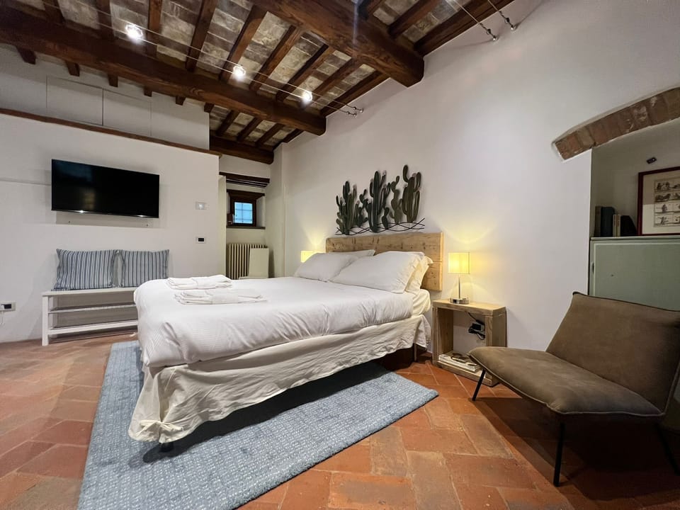 Apartment (1 Bedroom) | 1 bedroom, bed sheets