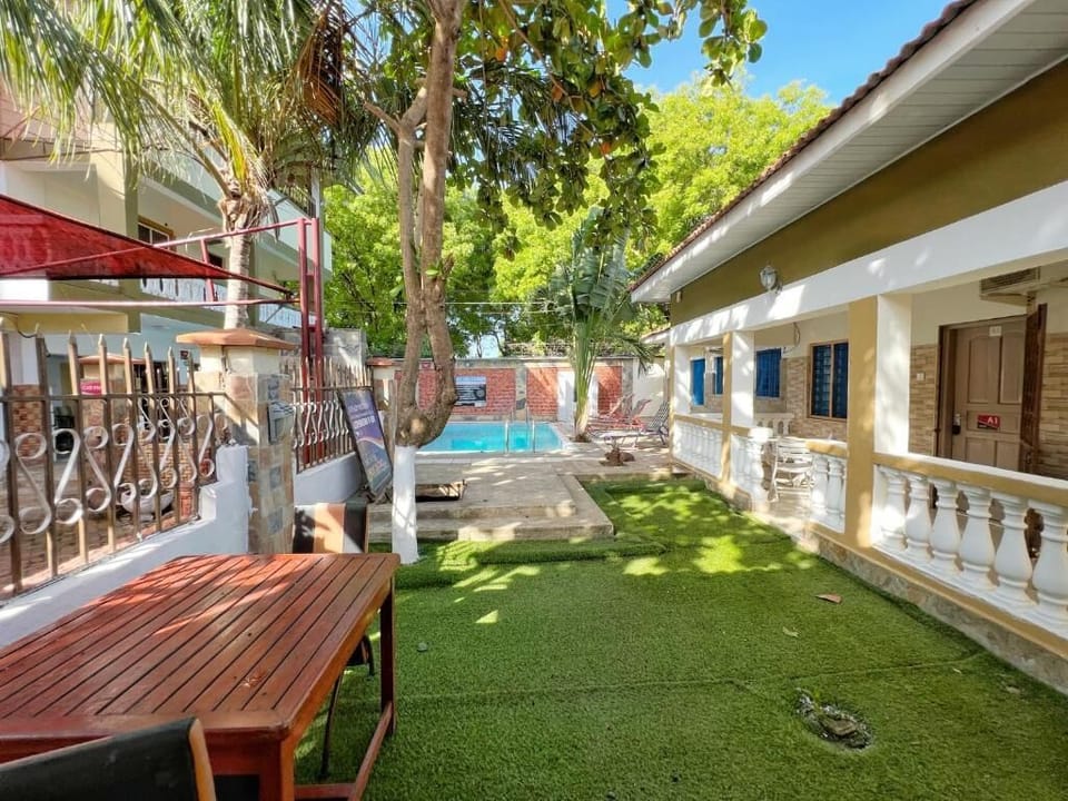 Family Apartment, 2 Bedrooms, Kitchenette | Terrace/patio
