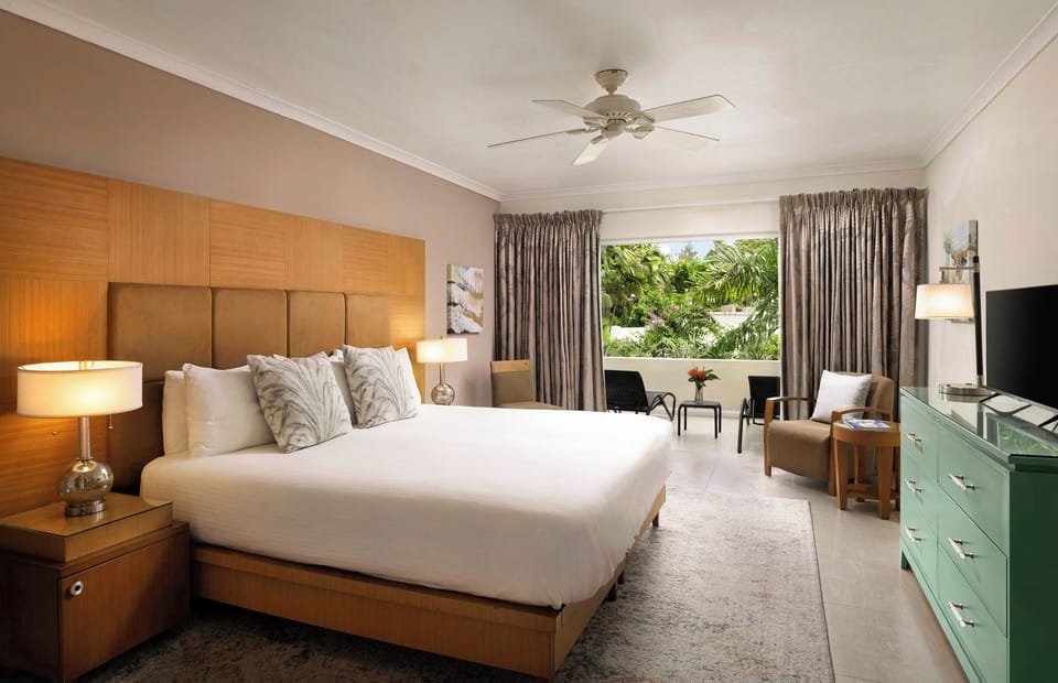Superior Room, Pool View | Premium bedding, in-room safe, individually decorated