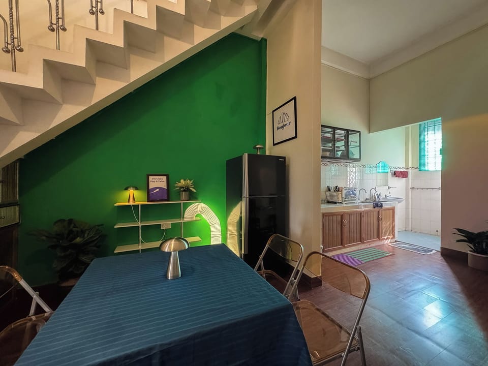 Classic House, 1 Bedroom, Housekeeping, City View | Private kitchen