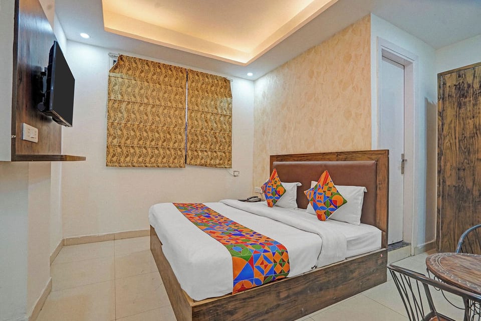 Deluxe Room | Egyptian cotton sheets, premium bedding, in-room safe, free WiFi