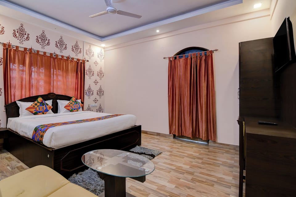 Deluxe Room | Egyptian cotton sheets, premium bedding, in-room safe, free WiFi