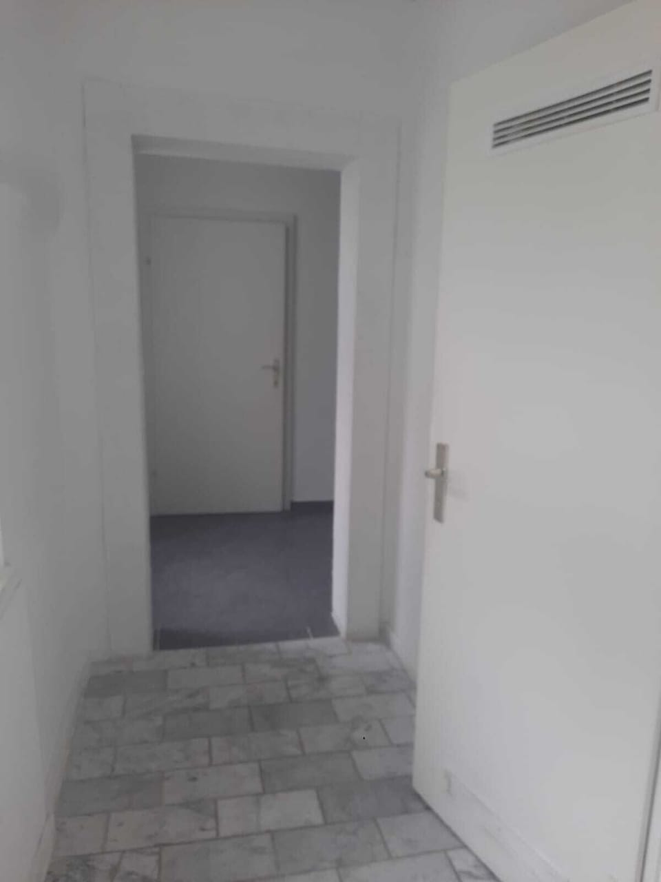 Basic Apartment | Iron/ironing board, free WiFi
