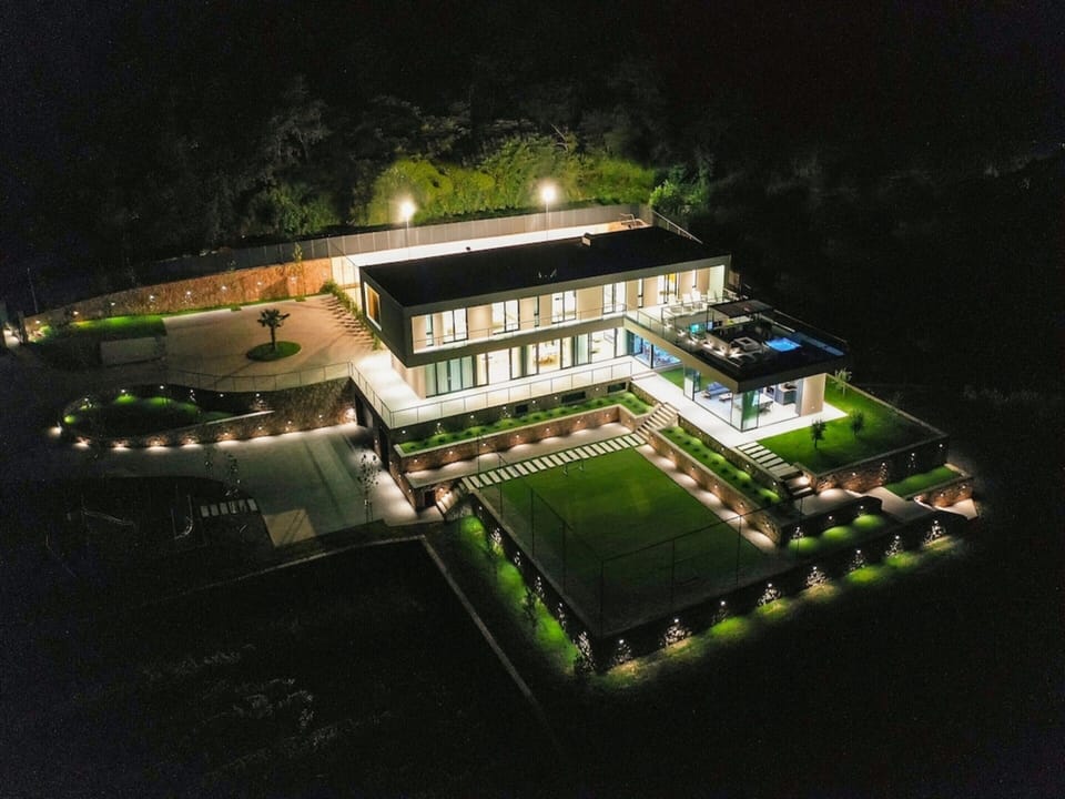 Villa | Exterior