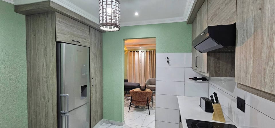 House, 3 Bedrooms, Smoking | Private kitchen