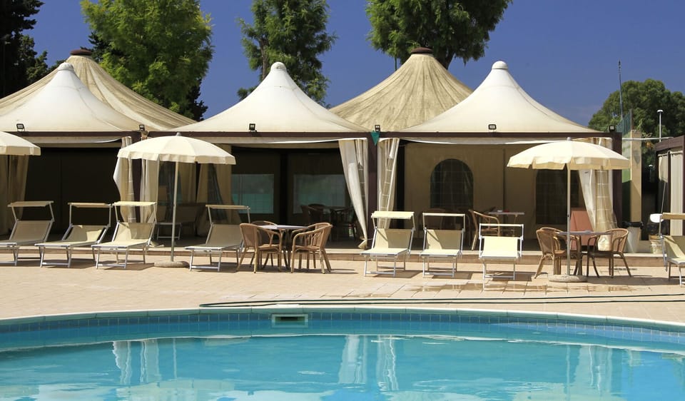 Seasonal outdoor pool