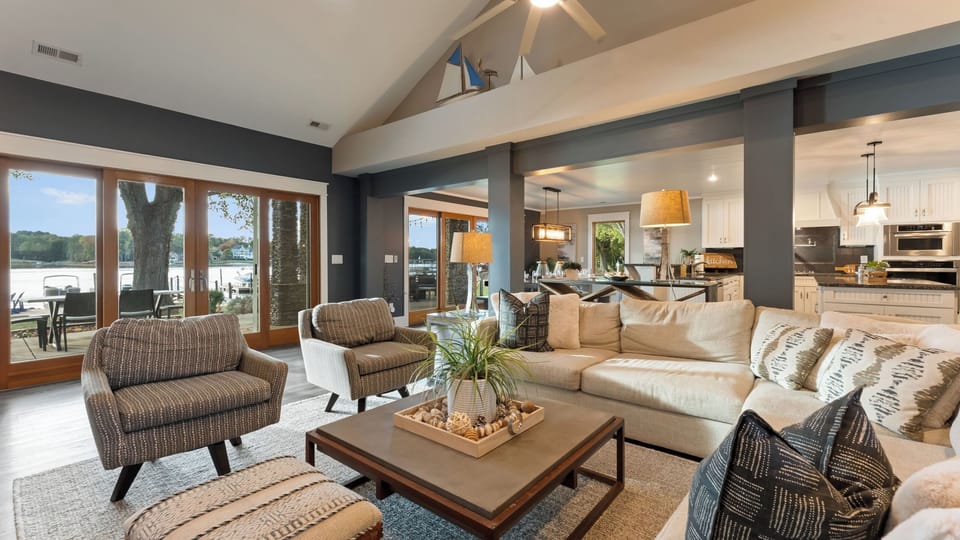 House (4 Bedrooms) | Interior