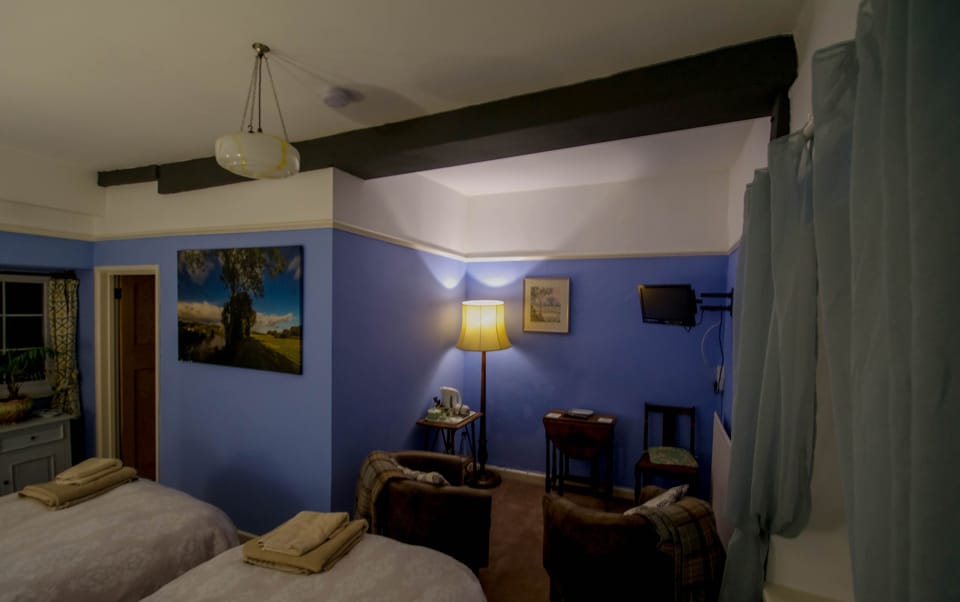 Superior Double or Twin Room (Cider Room) | In-room safe, individually decorated, individually furnished