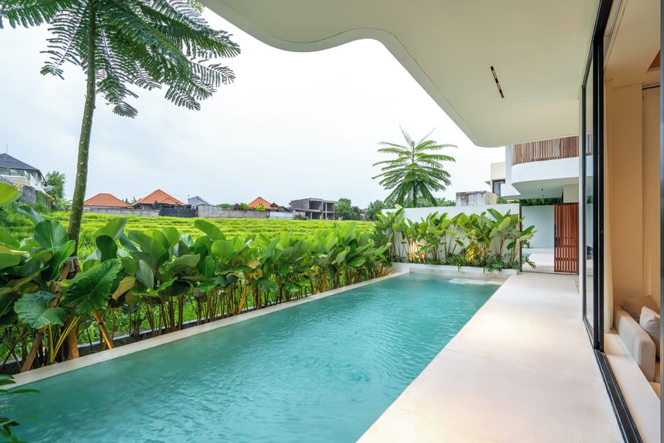 Private pool