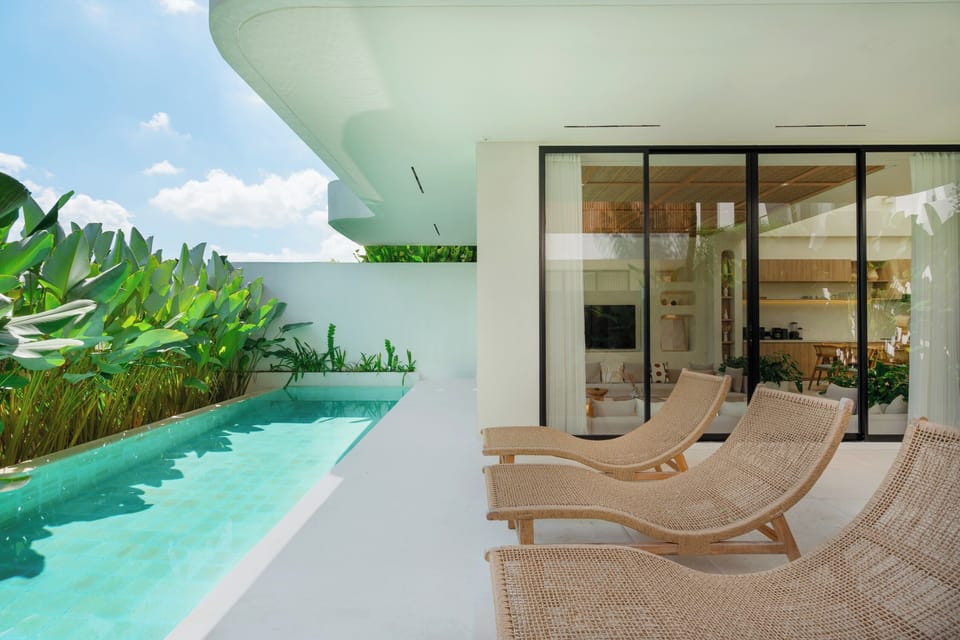Private pool