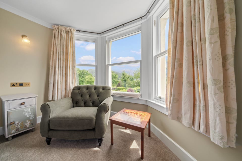 Double Room, Mountain View (Tiree) | Hypo-allergenic bedding, travel crib