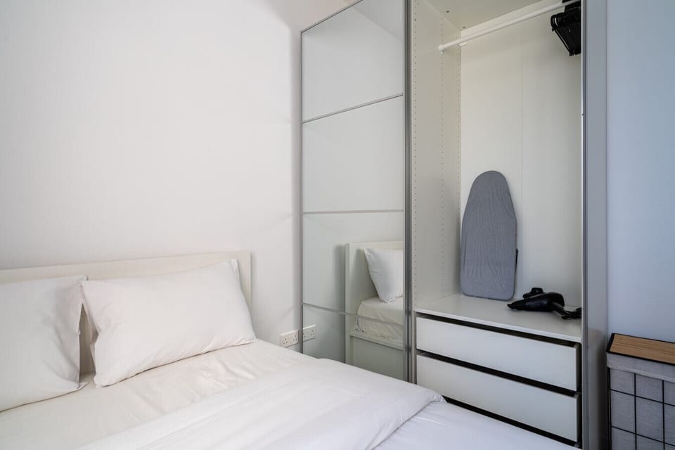 Studio, 1 Double Bed with Sofa bed, Kitchen, City View | Egyptian cotton sheets, premium bedding, iron/ironing board, WiFi (free)