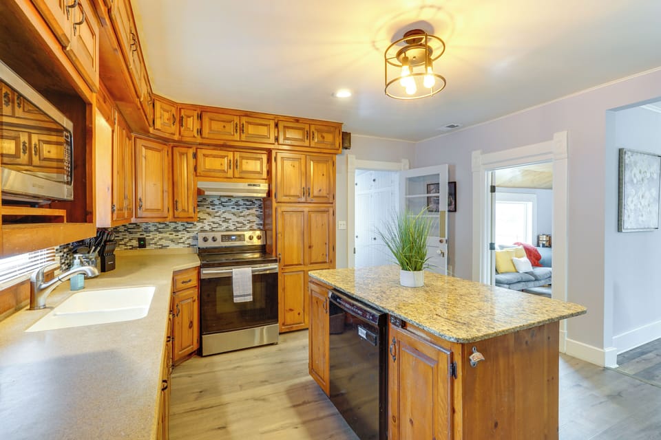 House (2 Bedrooms) | Interior