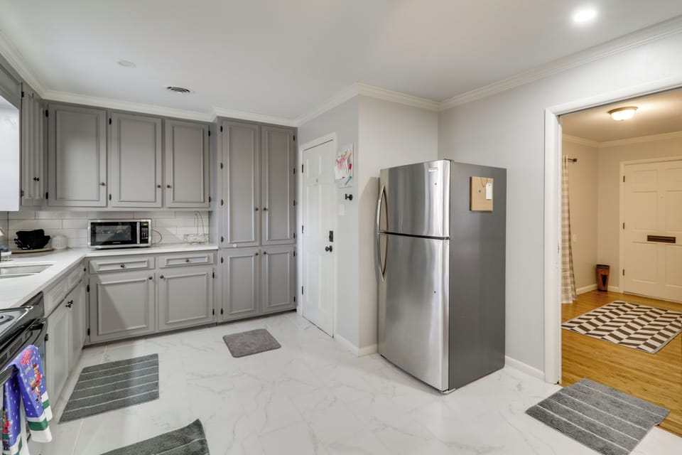 House (3 Bedrooms) | Interior