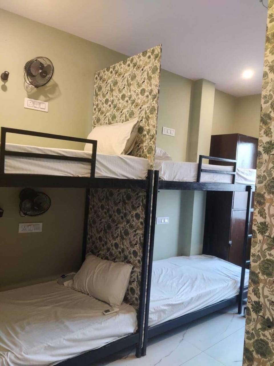 Comfort Shared Dormitory, Women only, Balcony, Lake View | Free WiFi