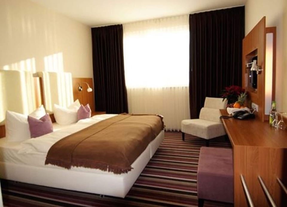 Standard Double Room, 1 Double Bed, Non Smoking | Soundproofing, free WiFi, bed sheets
