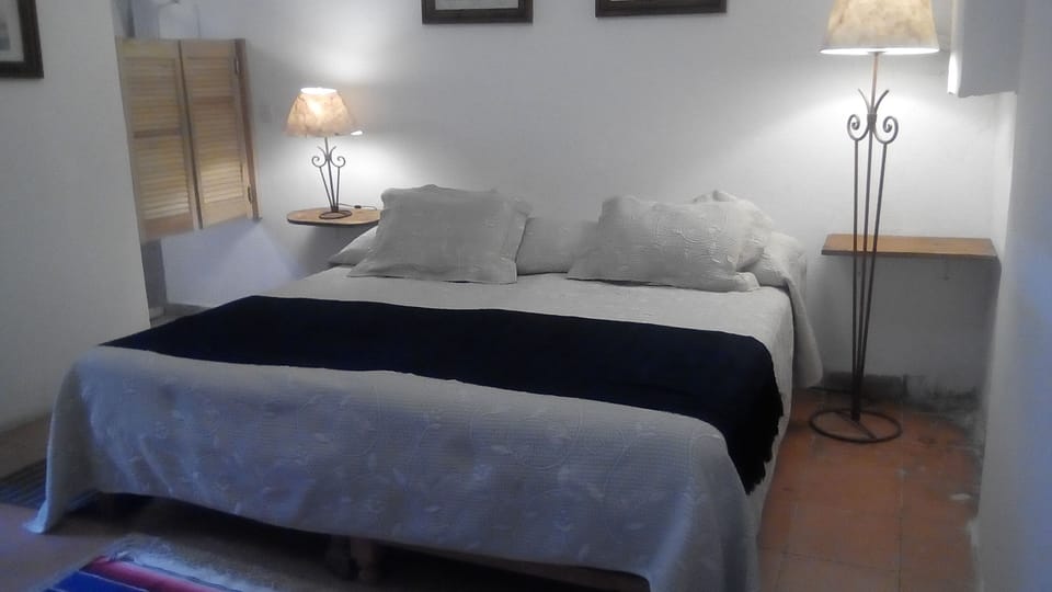 Standard Room, 1 Double Bed | Iron/ironing board, bed sheets