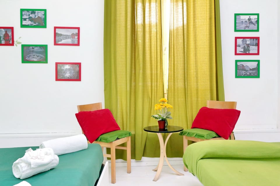 Quadruple Room | In-room safe, desk, cribs (free), WiFi (free)