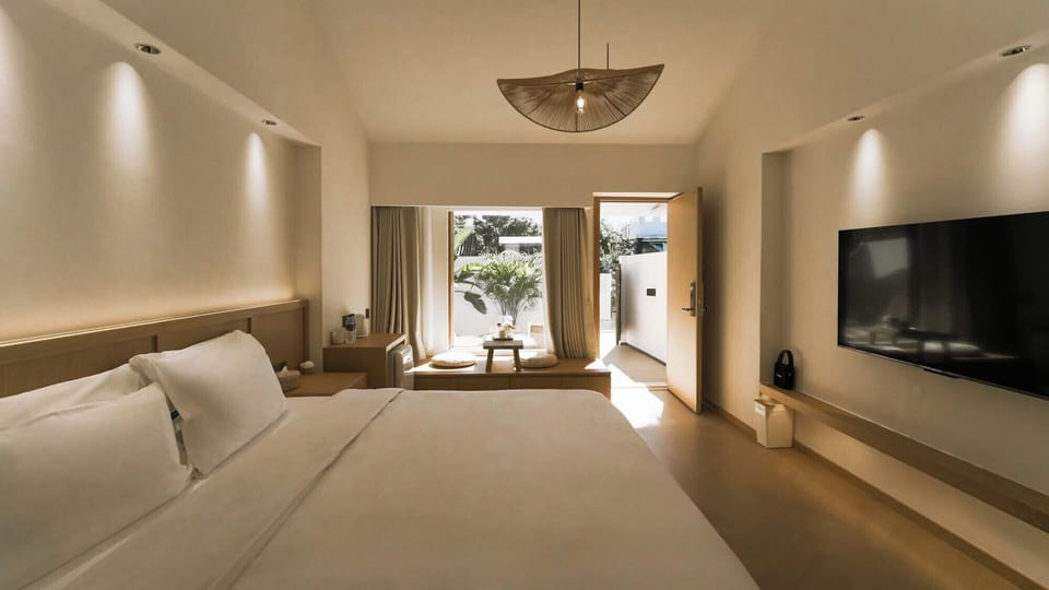 Classic Double Room, Courtyard View | Blackout drapes, soundproofing, iron/ironing board, WiFi (free)