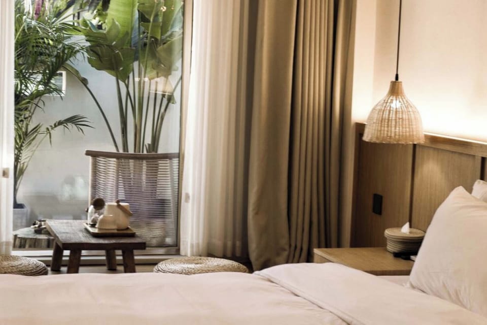 Superior Double Room, Courtyard View | Blackout drapes, soundproofing, iron/ironing board, WiFi (free)
